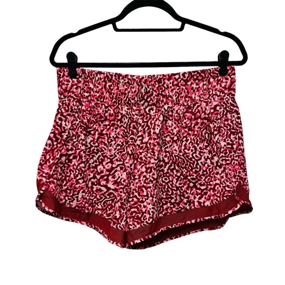 Athleta Mesh Racer Run High Rise 3" Shorts Large - Picture 2 of 12